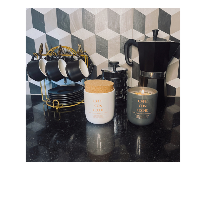 Maison Bri Cafe con Leche: Coffee - Almond Croissant - Honey Drizzle Candle - 13oz. Ceramic jar