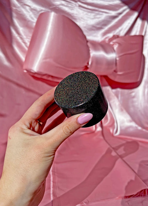 BURNING LOVE Black Glitter Grinder