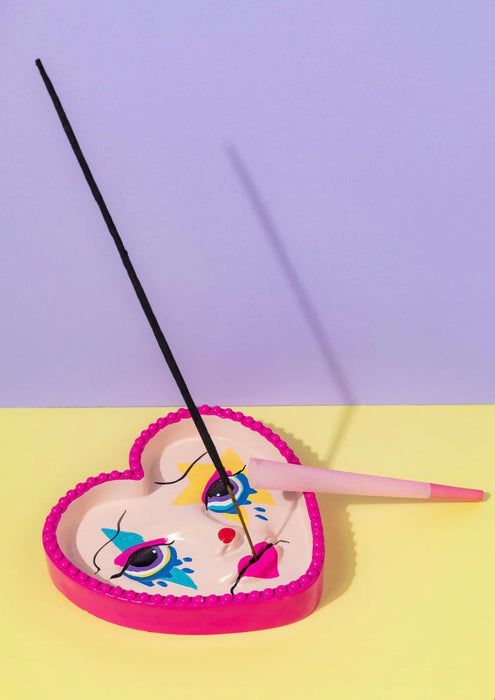 CANNA STYLE CLOWN GIRL ASHTRAY / INCENSE HOLDER