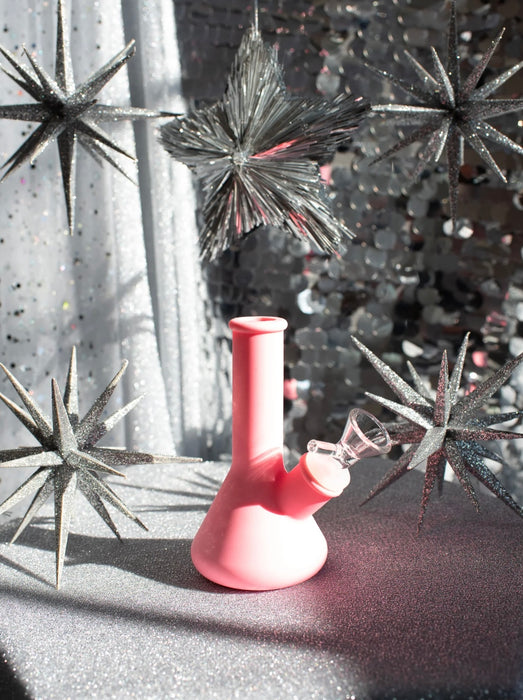 BURNING LOVE Mini Silicone Beaker Bong- Pink