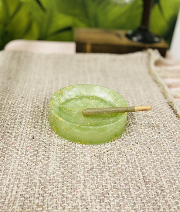 Soleil Bris Small with Gold Speckled Hand Made Resin Round Ashtray