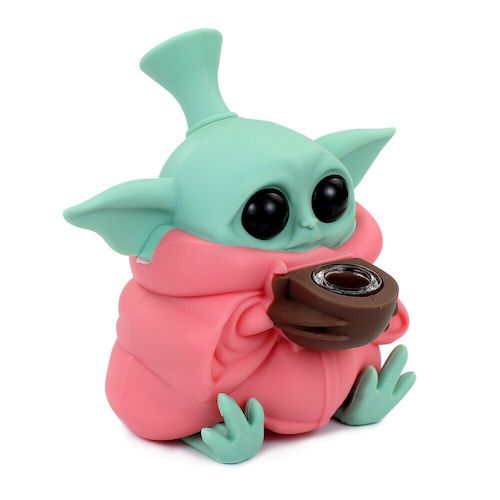 Baby Yoda Silicone Water Pipe: 5"