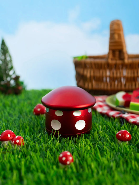 BURNING LOVE Toadstool Grinder- RED