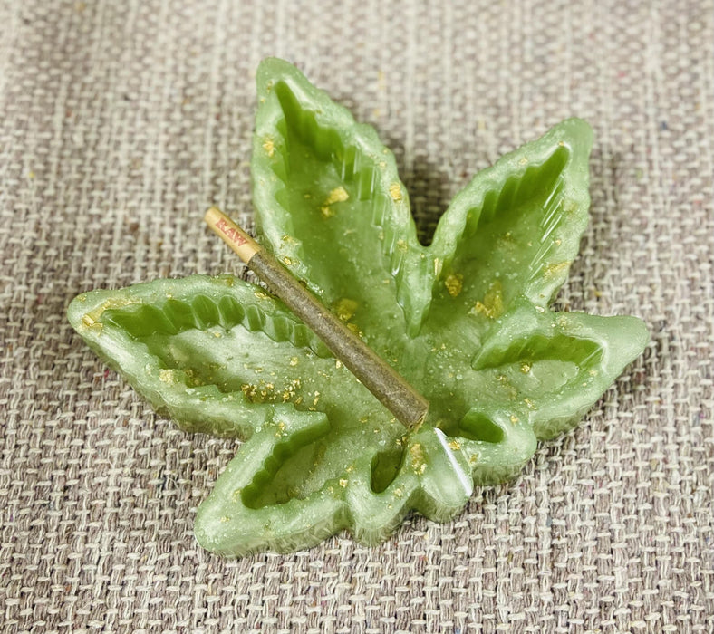 Soleil Bris Large Light Green with Gold Speckled Hand Made Resin PotLeaf Ashtray