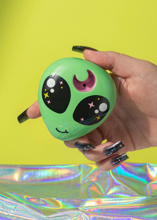Canna Style "SPACEY" CUTE ALIEN PIPE