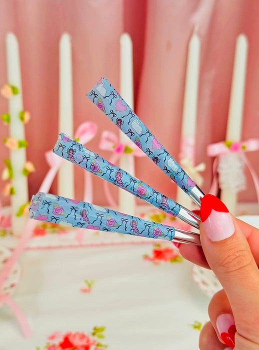 BURNING LOVE Coquette Cones