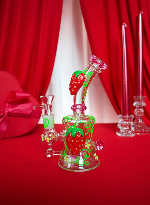 BURNING LOVE Glow In The Dark 3D Strawberry Bong