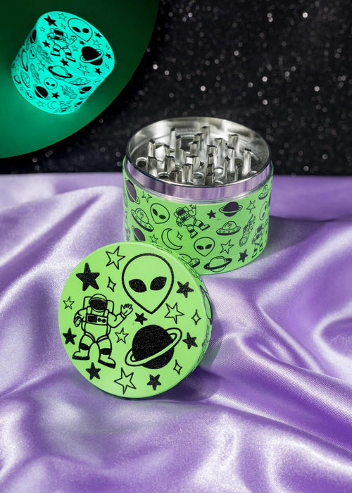 Canna Style SPACE DOODLE GRINDER (glow in the dark)