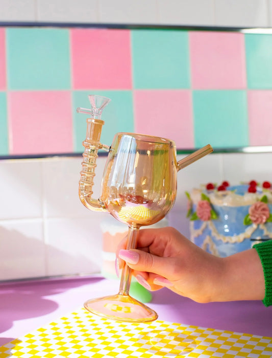 BURNING LOVE Wine Glass Bong