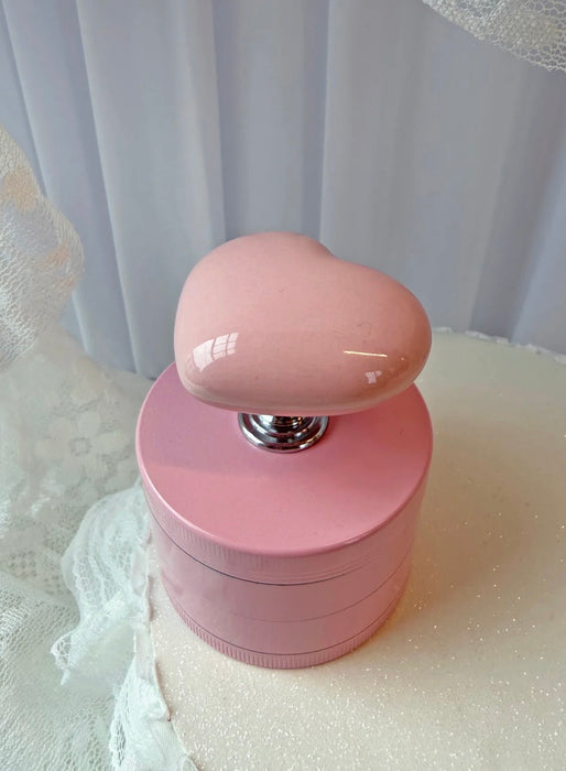 BURNING LOVE PUFFY HEART GRINDER