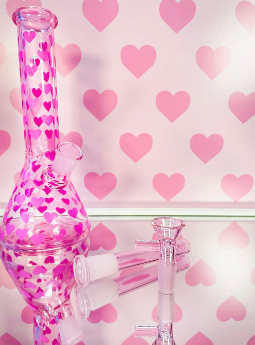 BURNING LOVE Heart Throb Beaker Bong