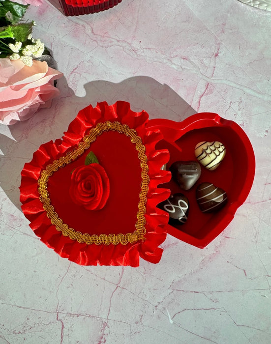 BURNING LOVE Chocolate Box Ash Tray