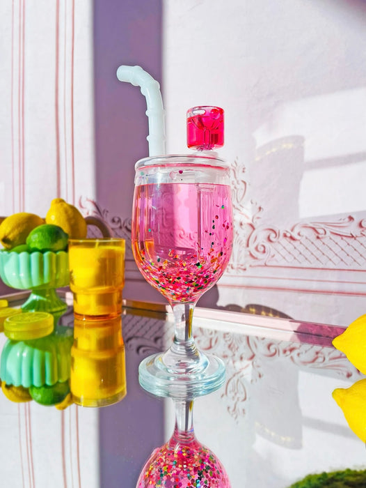 BURNING LOVE Pink Drink Bong
