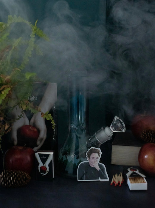 BURNING LOVE Twilight Bong