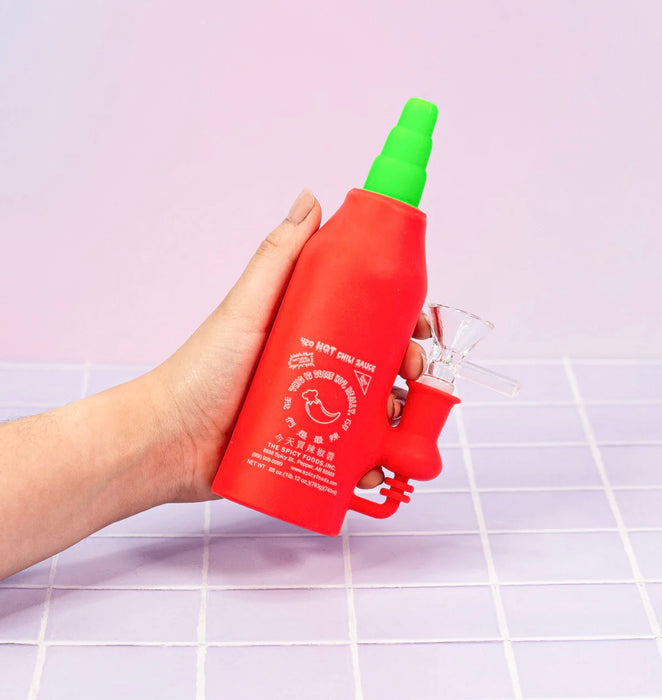 BURNING LOVE Hot Sauce Silicone Bong