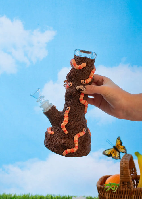 BURNING LOVE Worms! Bong