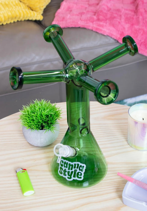 CANNA STYLE GREEN HUNGRY HUNGRY HIPPOS BONG