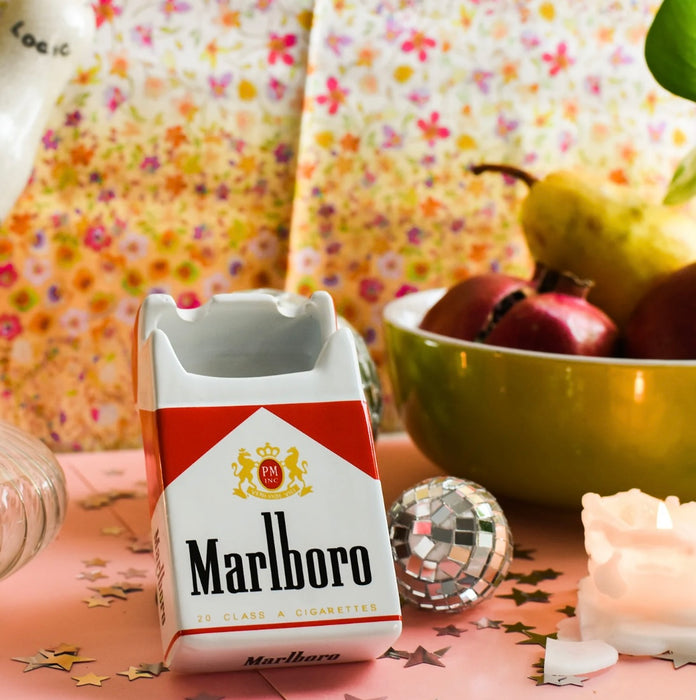 BURNING LOVE Cig Box ash tray