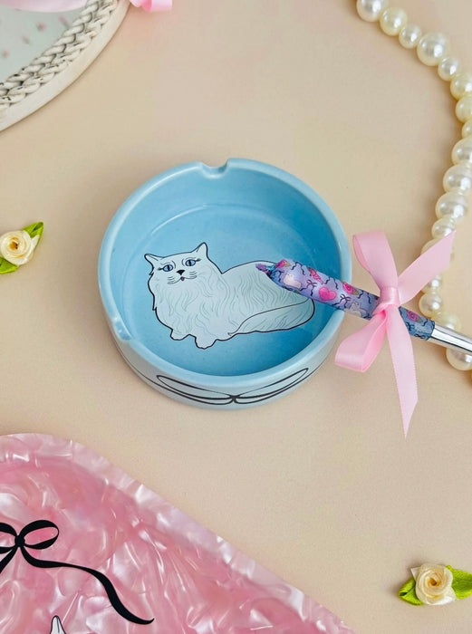 BURNING LOVE Miss Kitty Ceramic Ash Tray