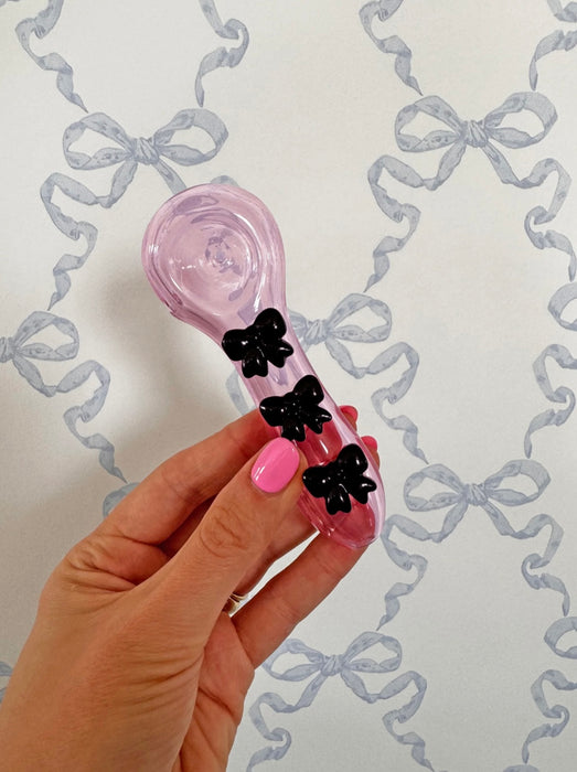 BURNING LOVE Coquette Bow Pipe