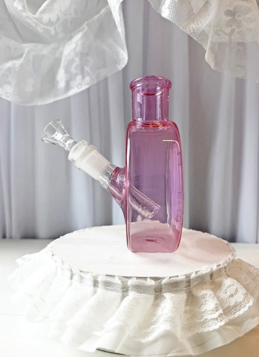 BURNING LOVE SWAN LAKE BONG