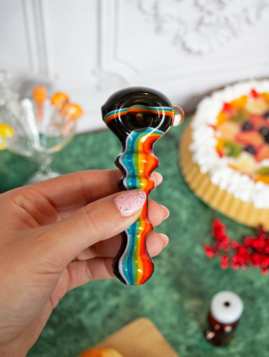 BURNING LOVE Retro Rainbow Pipe