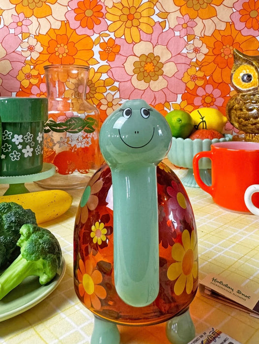 BURNING LOVE RETRO TURTLE BONG