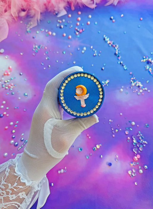 BURNING LOVE Moonlight Kingdom Grinder