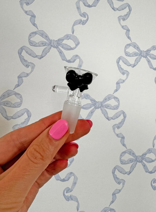 BURNING LOVE Mini Bow and Pearl Bong