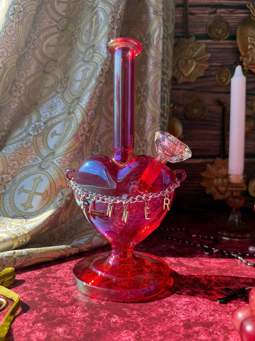 BURNING LOVE SINNER BONG
