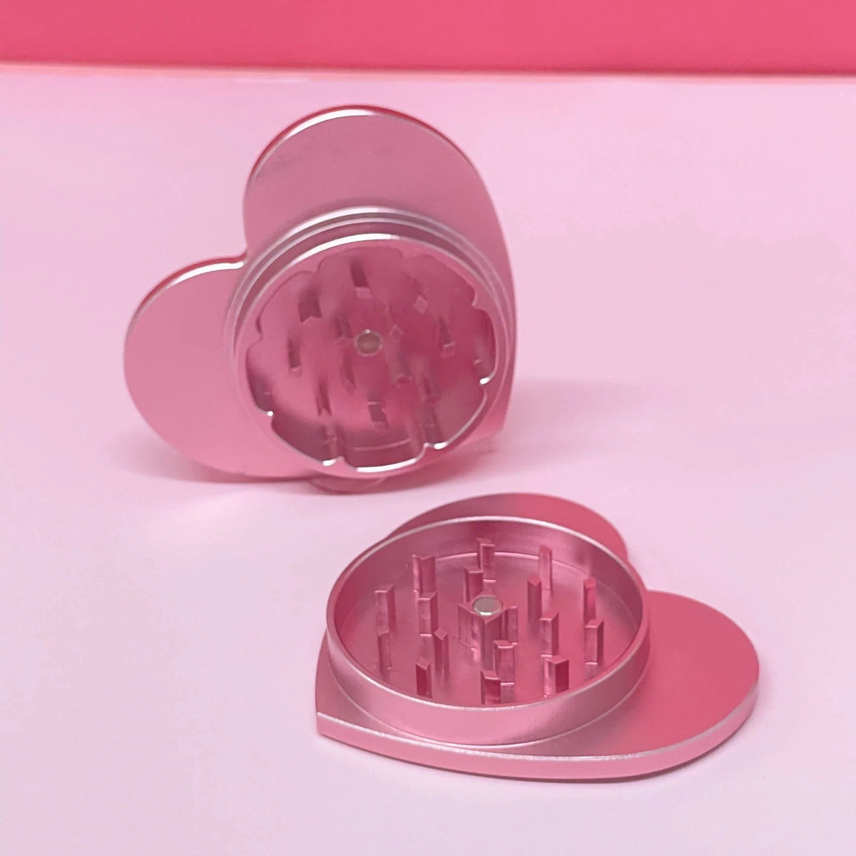 Canna Style 2- PIECE HEART GRINDER - PINK — Happy Buds Brooklyn