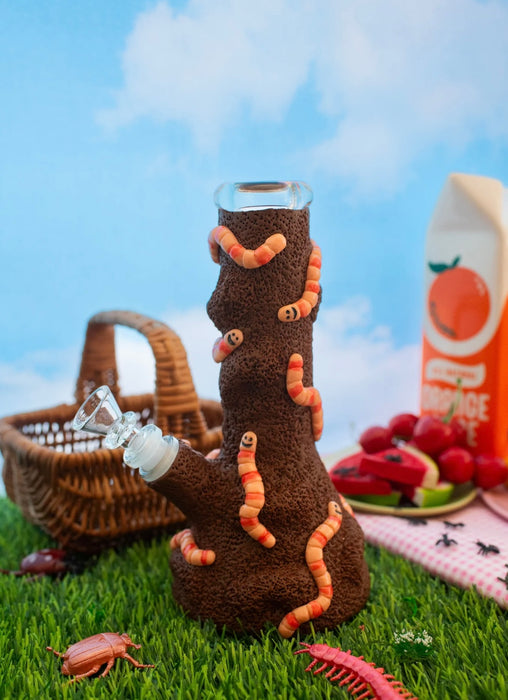 BURNING LOVE Worms! Bong