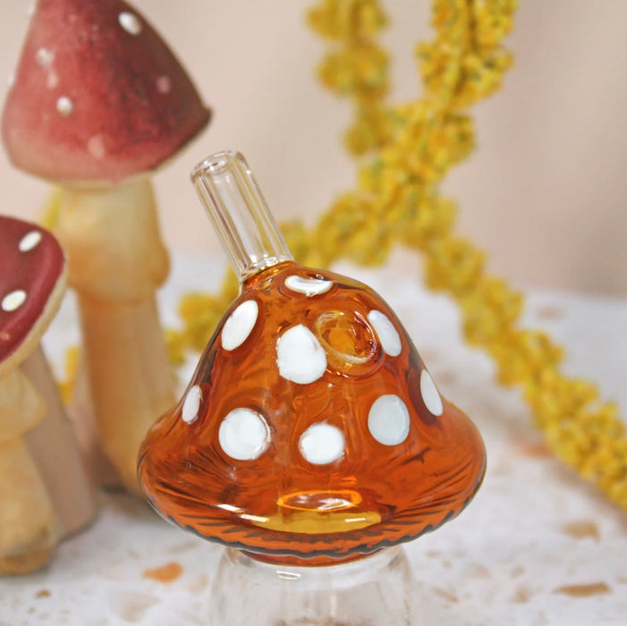 BURNING LOVE Mushroom Joint Bubbler- Amber