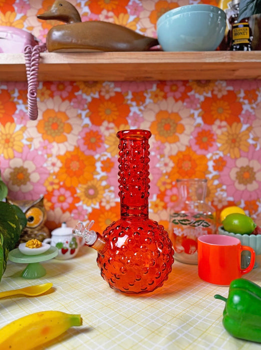BURNING LOVE HOBNAIL BONG