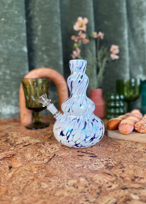 BURNING LOVE MOTHER OF PEARL BONG