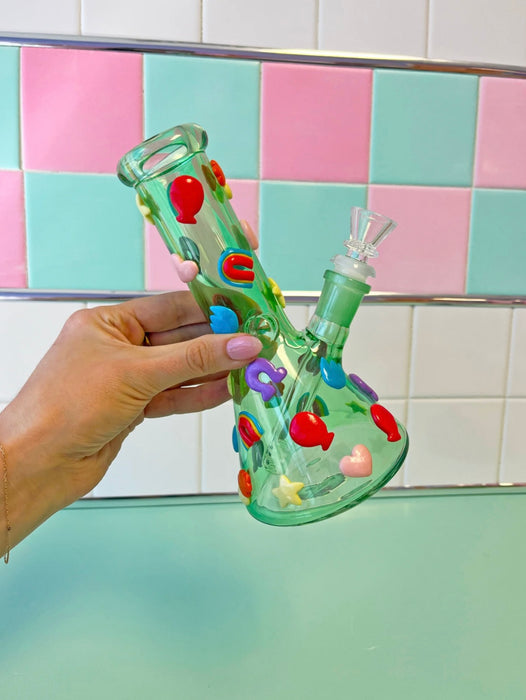 BURNING LOVE Lucky Charm Bong