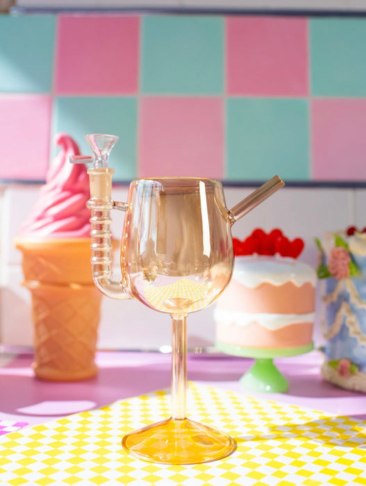 BURNING LOVE Wine Glass Bong