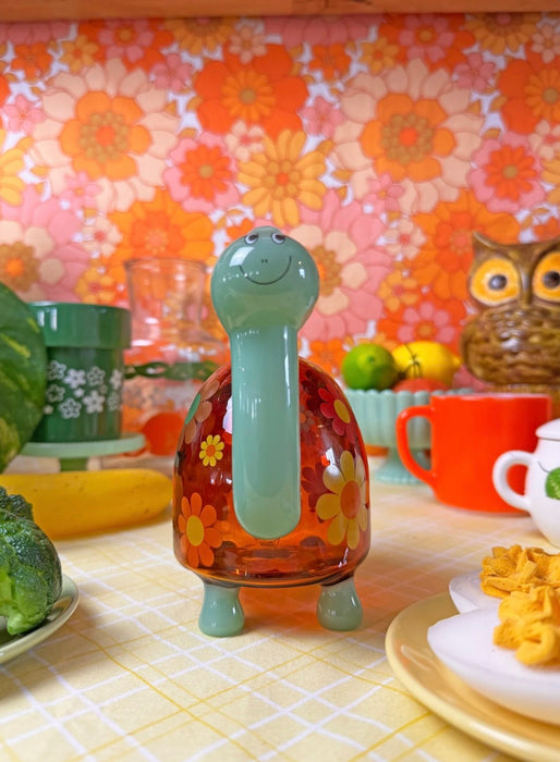 BURNING LOVE RETRO TURTLE BONG