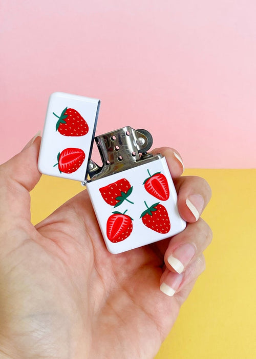 CANNA STYLE STRAWBERRY LIGHTER