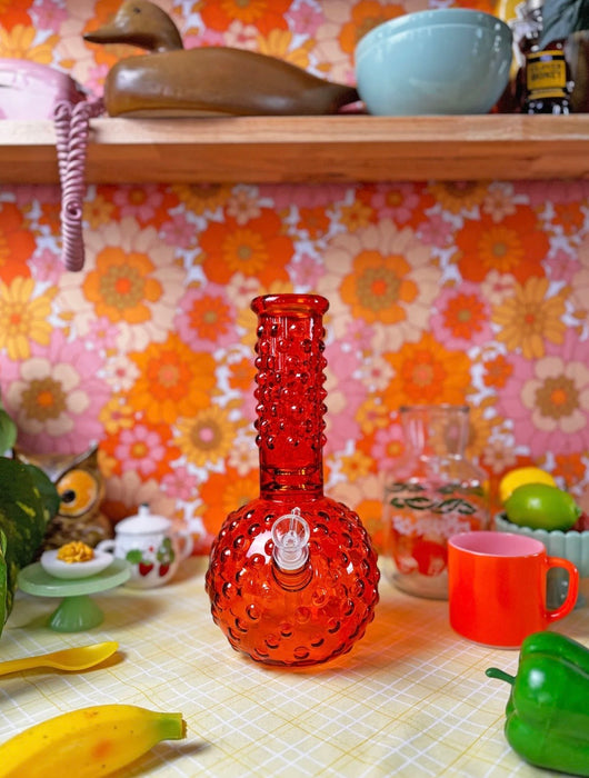BURNING LOVE HOBNAIL BONG