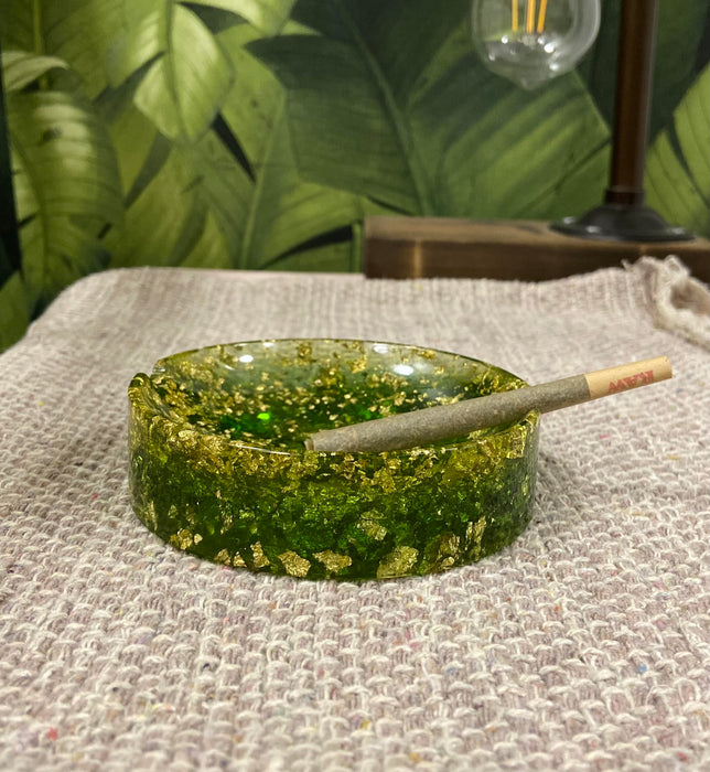 Soleil Bris Small Emerald Green with Gold Speckled Hand Made Resin Round Ashtray