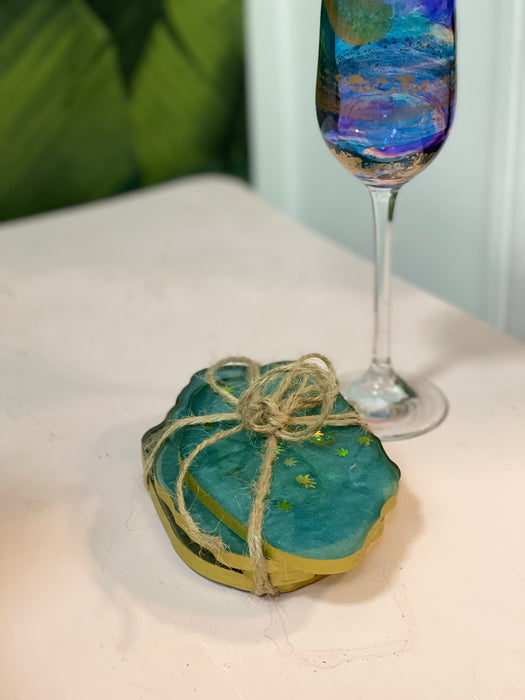 Soleil Bris Hand Made Resin Agate Coasters Set of 4 - Blue