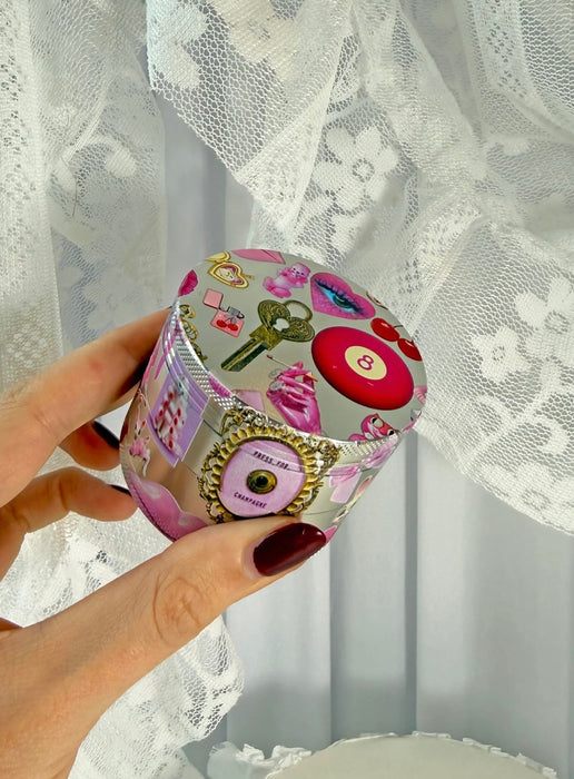BURNING LOVE PINK THINGS GRINDER