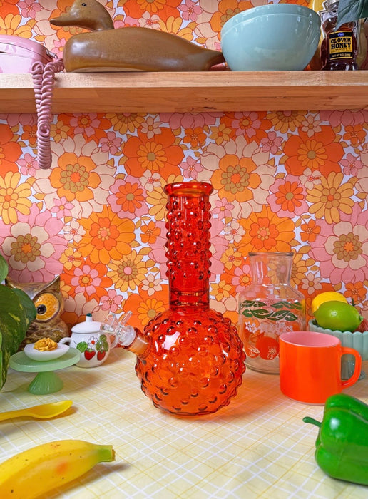 BURNING LOVE HOBNAIL BONG
