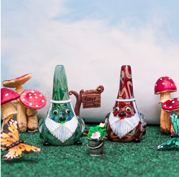 BURNING LOVE Garden Gnome Pipe - AMBER