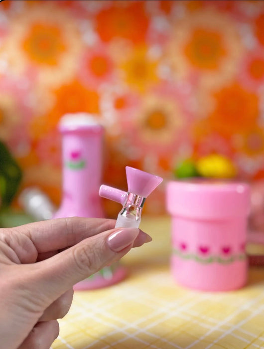 BURNING LOVE ATOMIC TULIP MINI BONG
