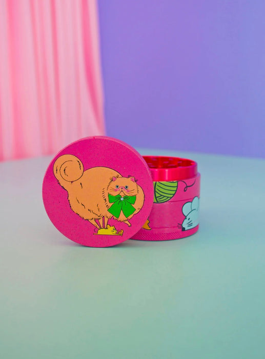 BURNING LOVE Fancy Cat Grinder