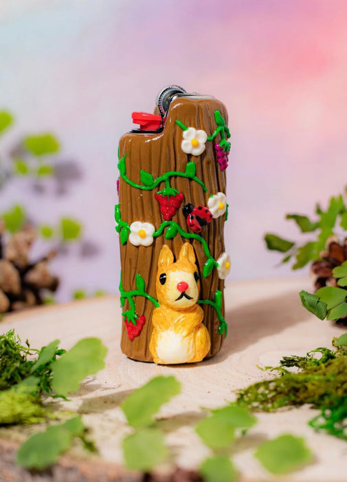 CANNA STYLE WOODLAND CREATURES BIC LIGHTER CASE