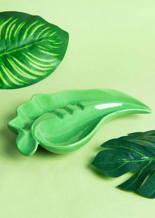 CANNA STYLE RETRO LEAF ASHTRAY