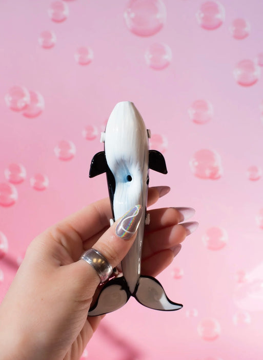 BURNING LOVE Orca Pipe